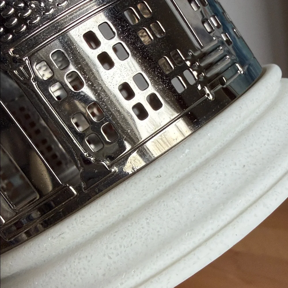 Bath & Body Works Emily in Paris Cityscape 3-Wick Candle Holder Silver / Chrome - Picture 8 of 16